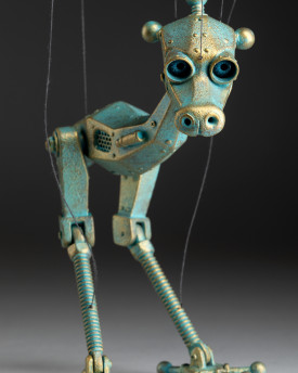 Créature robotique - marionnette tchèque